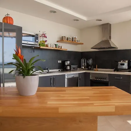 Denebola Apartmán *